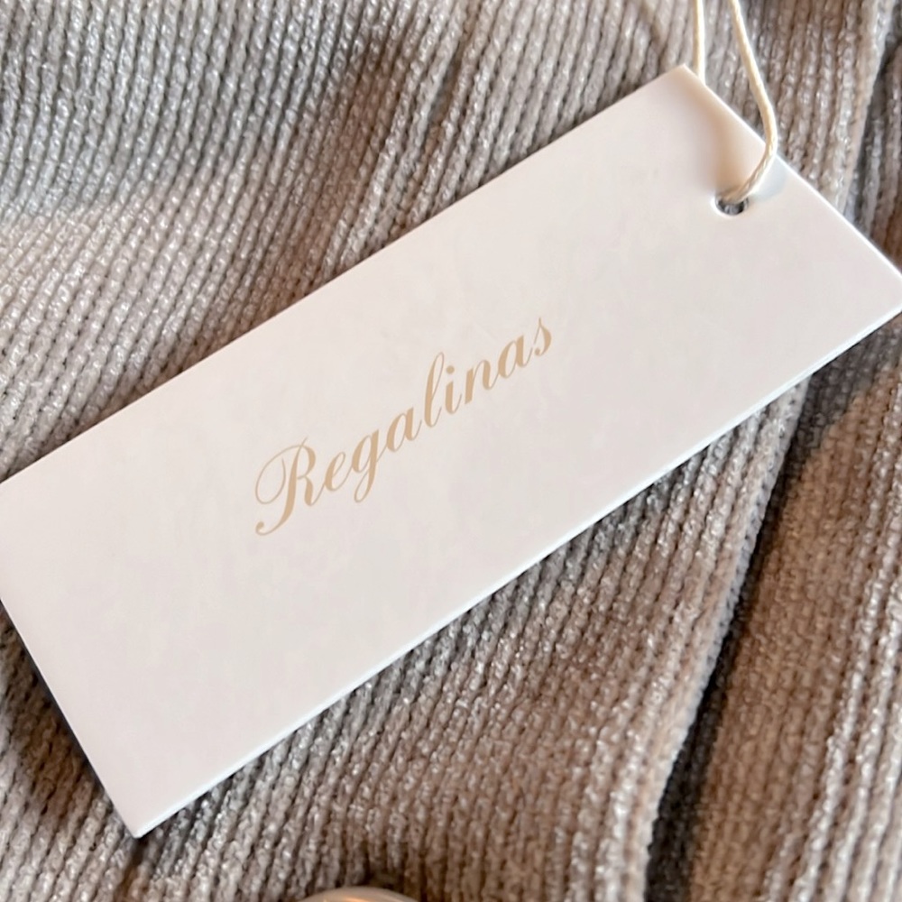 NWT Regalinas Button Sweater with Ruffle - Picture 6 of 6
